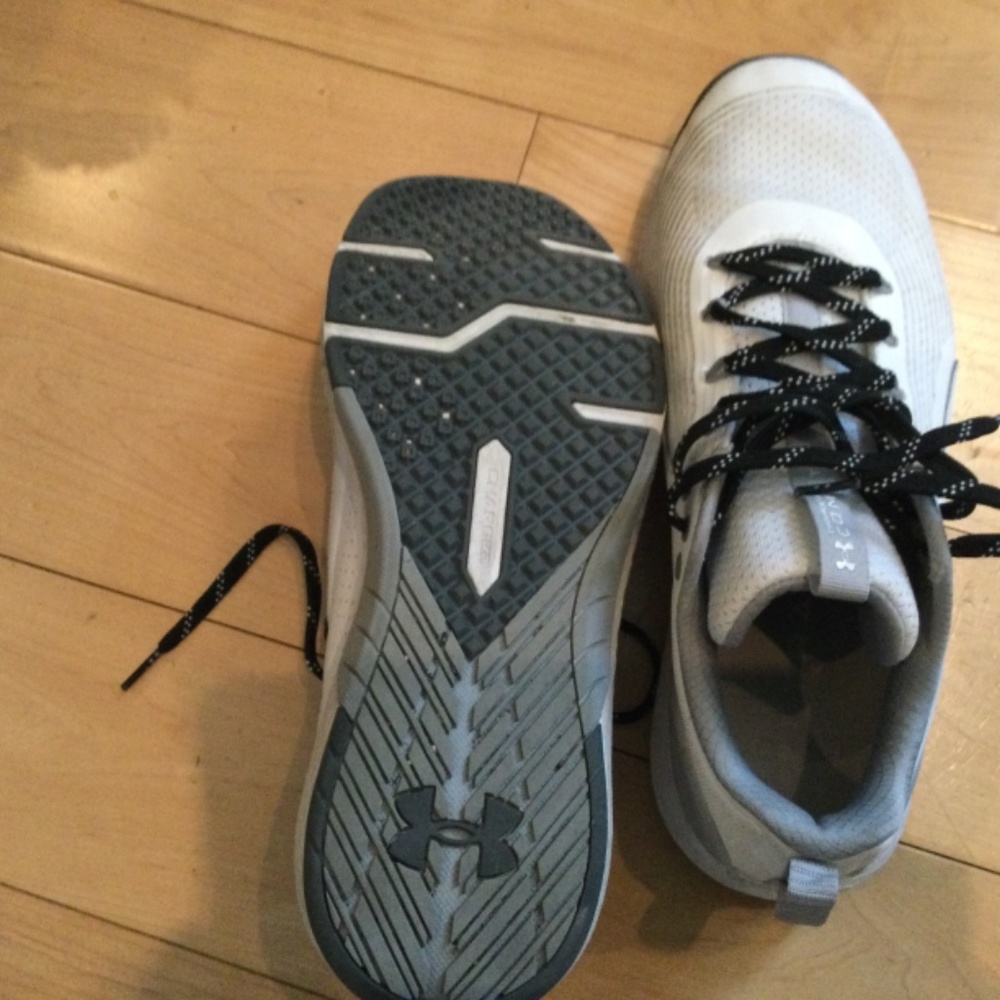 Under Armour Court Shoe - Picture 3 of 3